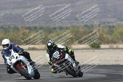 media/Nov-01-2025-CVMA (Sat) [[fc0f7531b8]]/Race 7-Formula Twins-Formula 40 UL/